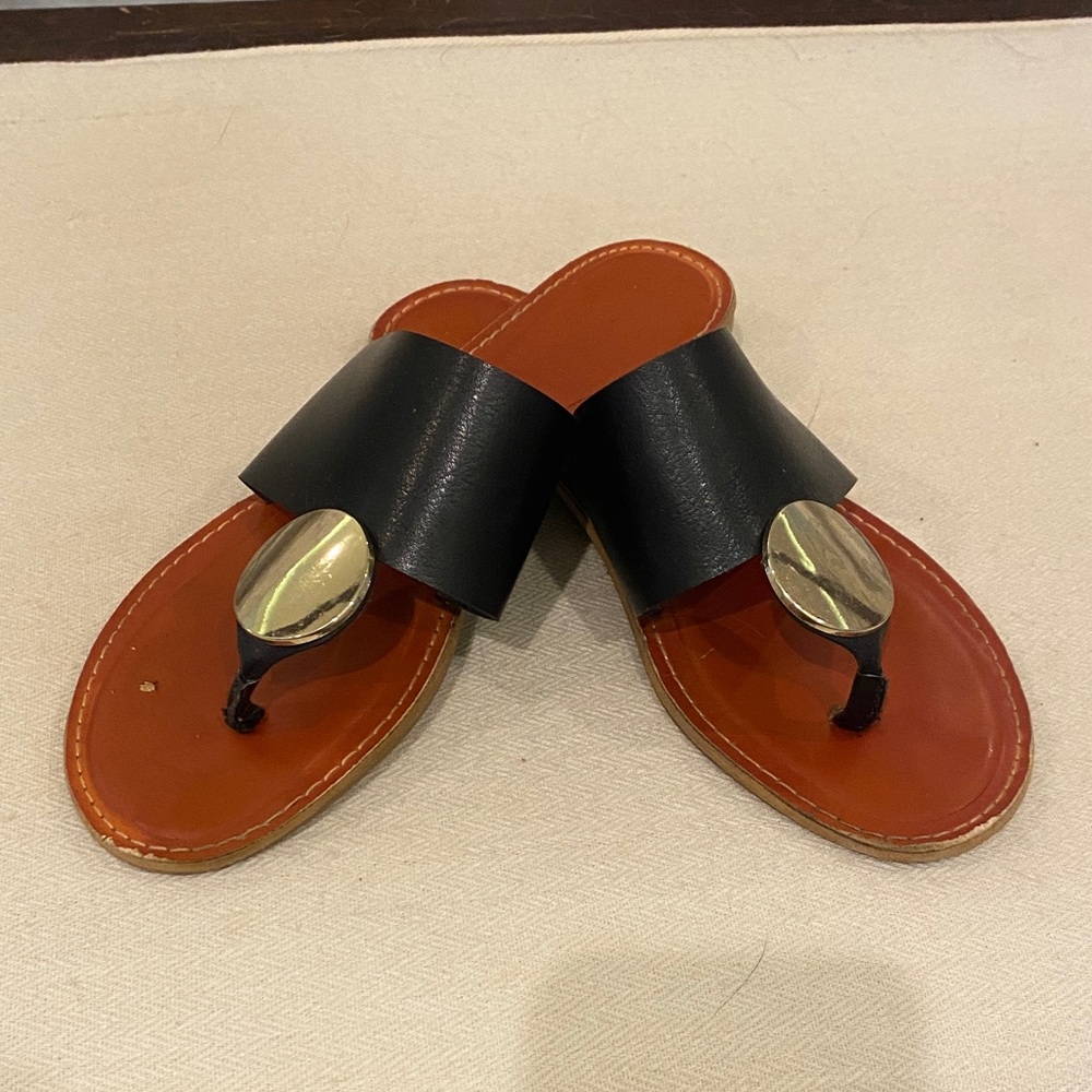 Forever 21 disc sandals, black and gold. Size 10.